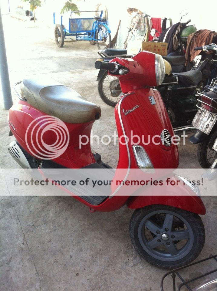 Vespa đỏ 2011 cần ra đi - 3