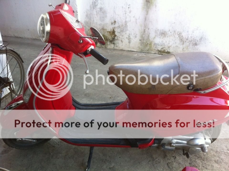 Vespa đỏ 2011 cần ra đi - 1