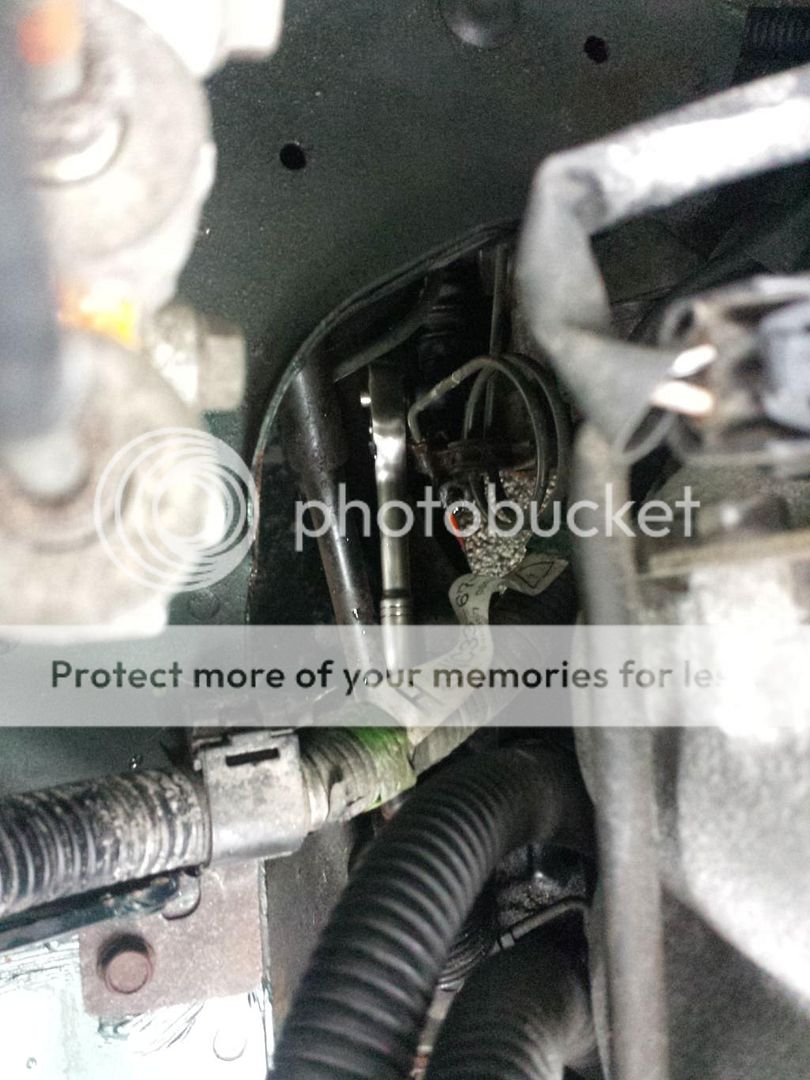 How To Change Your Clutch Slave Cylinder. Mazda MX5 Miata